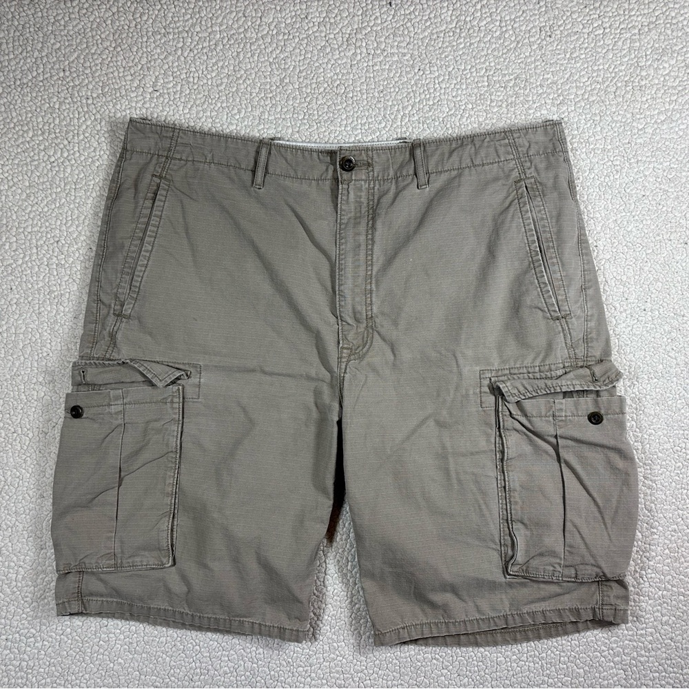 Levi Strauss & Co Ripstop Cargo Shorts Mens Size 38 Beige Khaki Hiking Outdoor